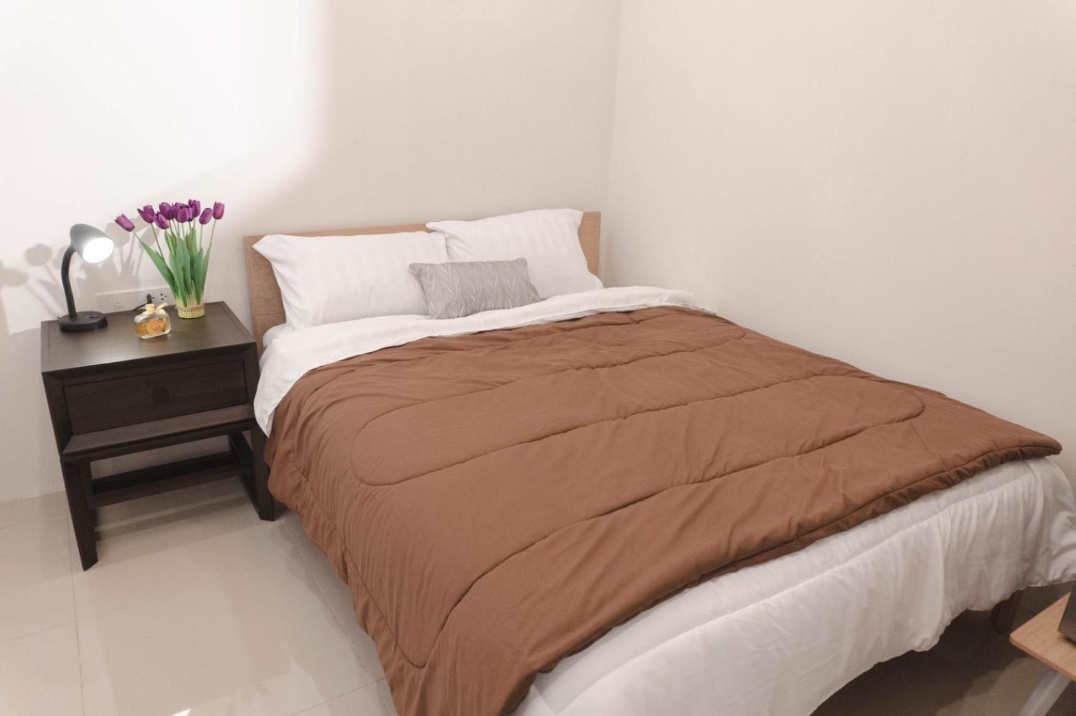 Bnb98 Silom Hotel Bangkok Bilik gambar